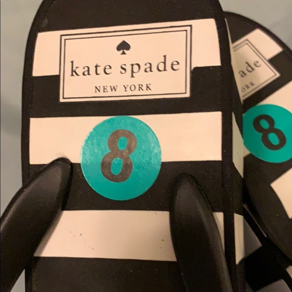 Shoes - Picture 2 of 5